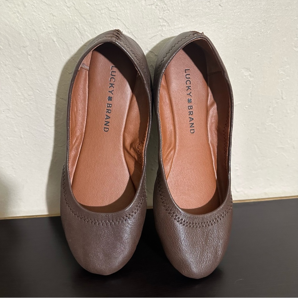 Women Lucky Brand Brown Leather Ballet Ballerina Flats Size 7